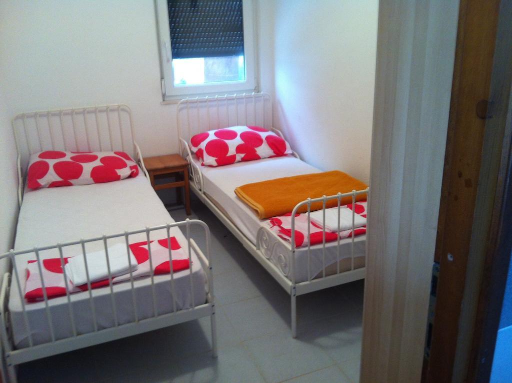 Frog Creek Apartment *