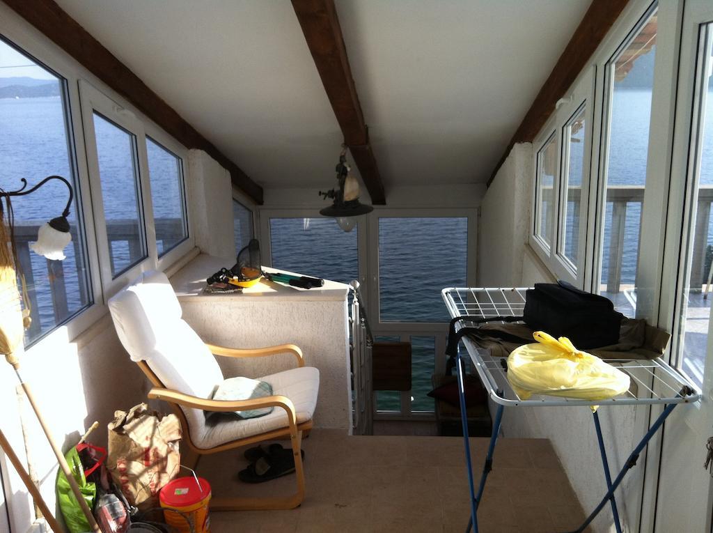 Frog Creek Apartment